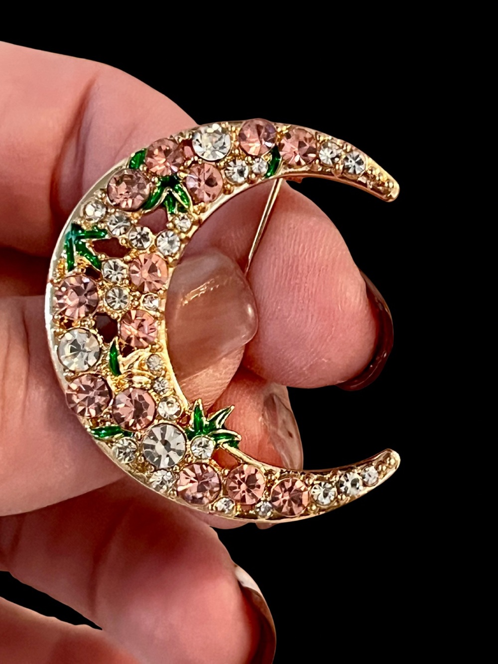 Vintage Style Crescent Moon Brooch NWOT
